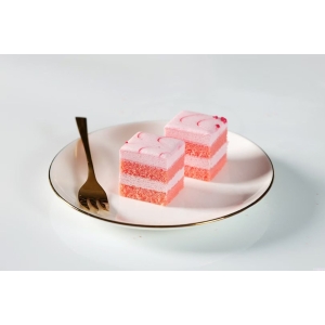 草莓慕斯蛋糕 9盒30小块